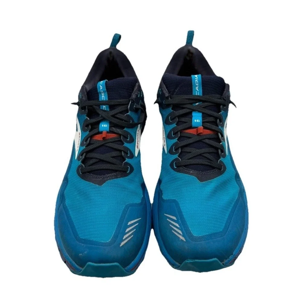 Brooks *see heel